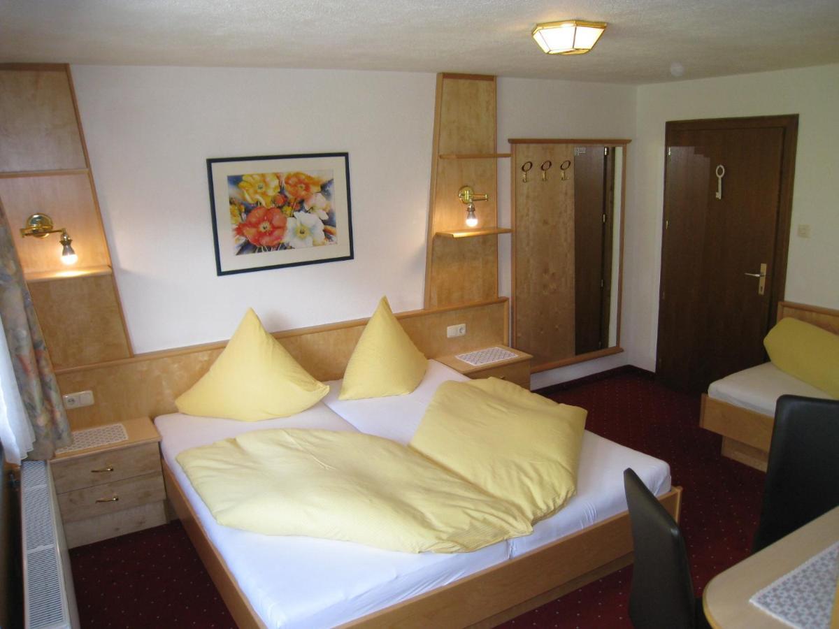 Laerchenhof Serfaus Habitación foto
